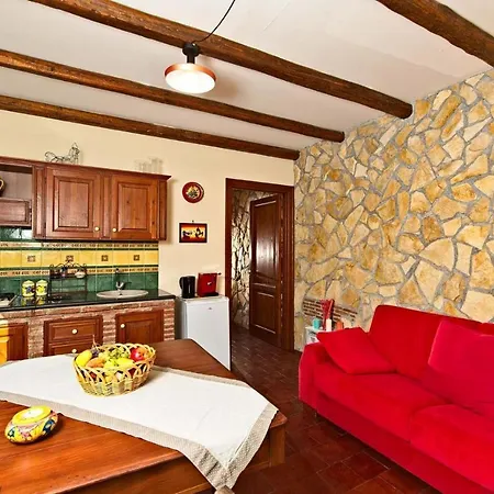 Horse House Apartamento *